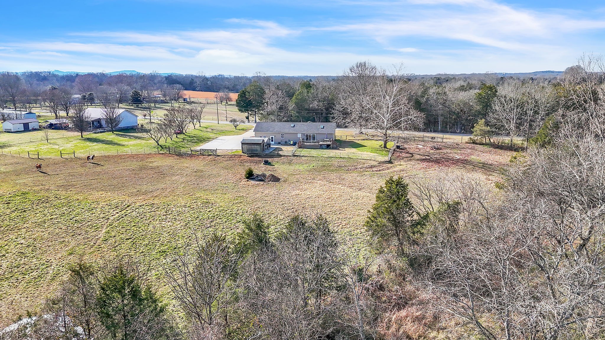 2557 Verona Caney Road Lewisburg, TN 37091 - Photo 27 of 32