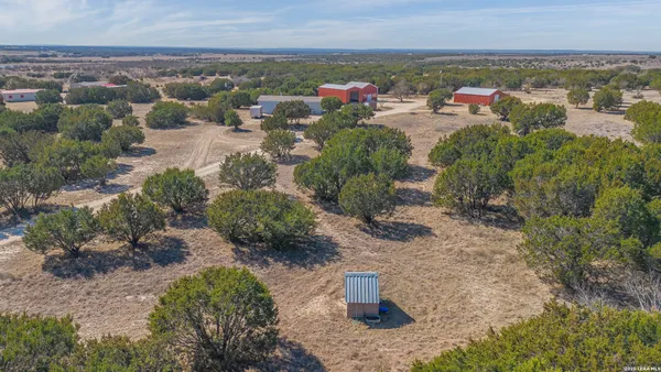 $585,000 | 18293 North N Highway, Lometa, TX 76853