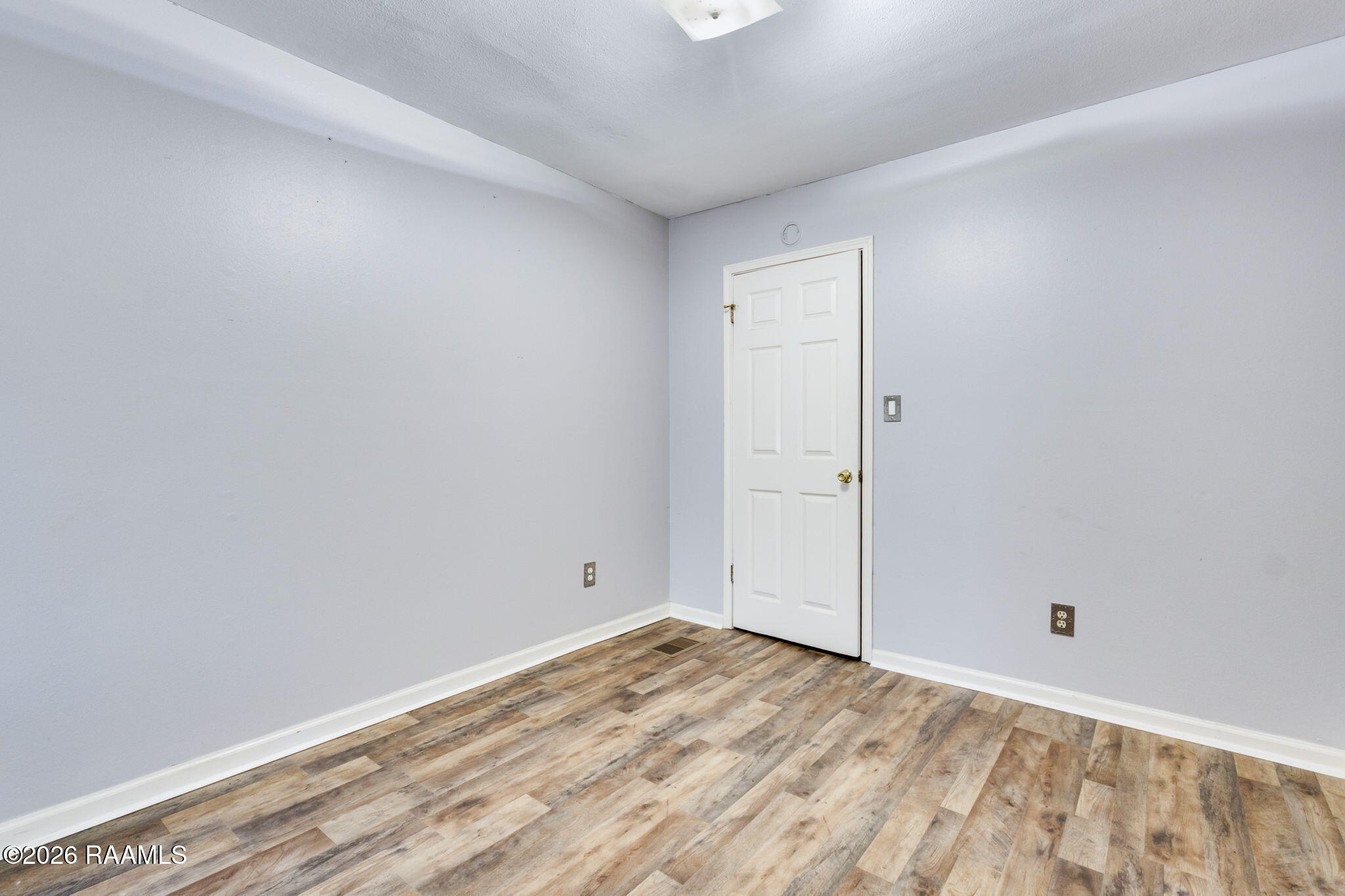 442 Le Violon Road Lafayette, LA 70506 - Photo 6 of 15 7-web-or-mls-442 Le Violon Rd-6