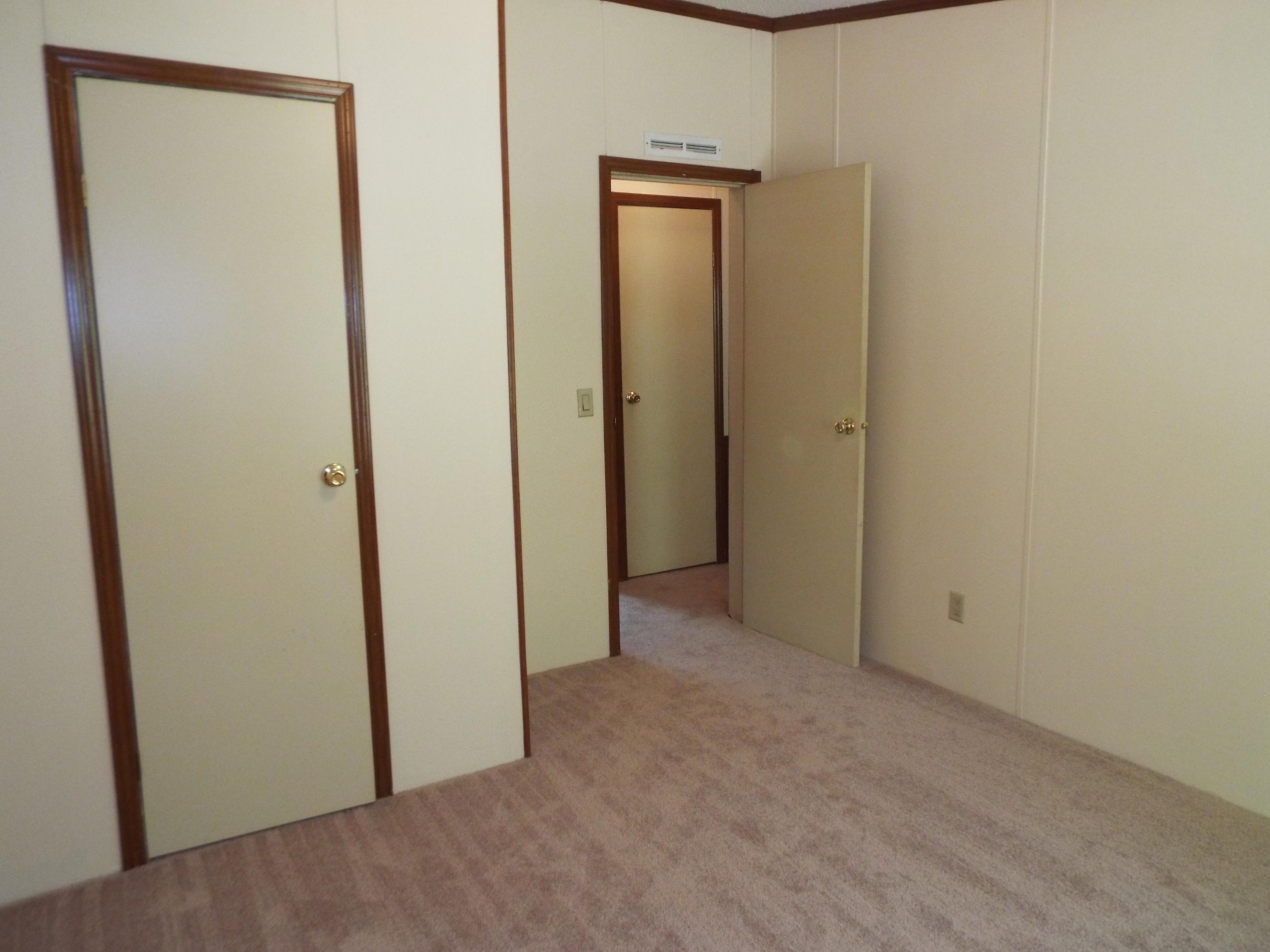 335 Thompson Way Cosby, TN 37722 - Photo 29 of 37 DSCF3353