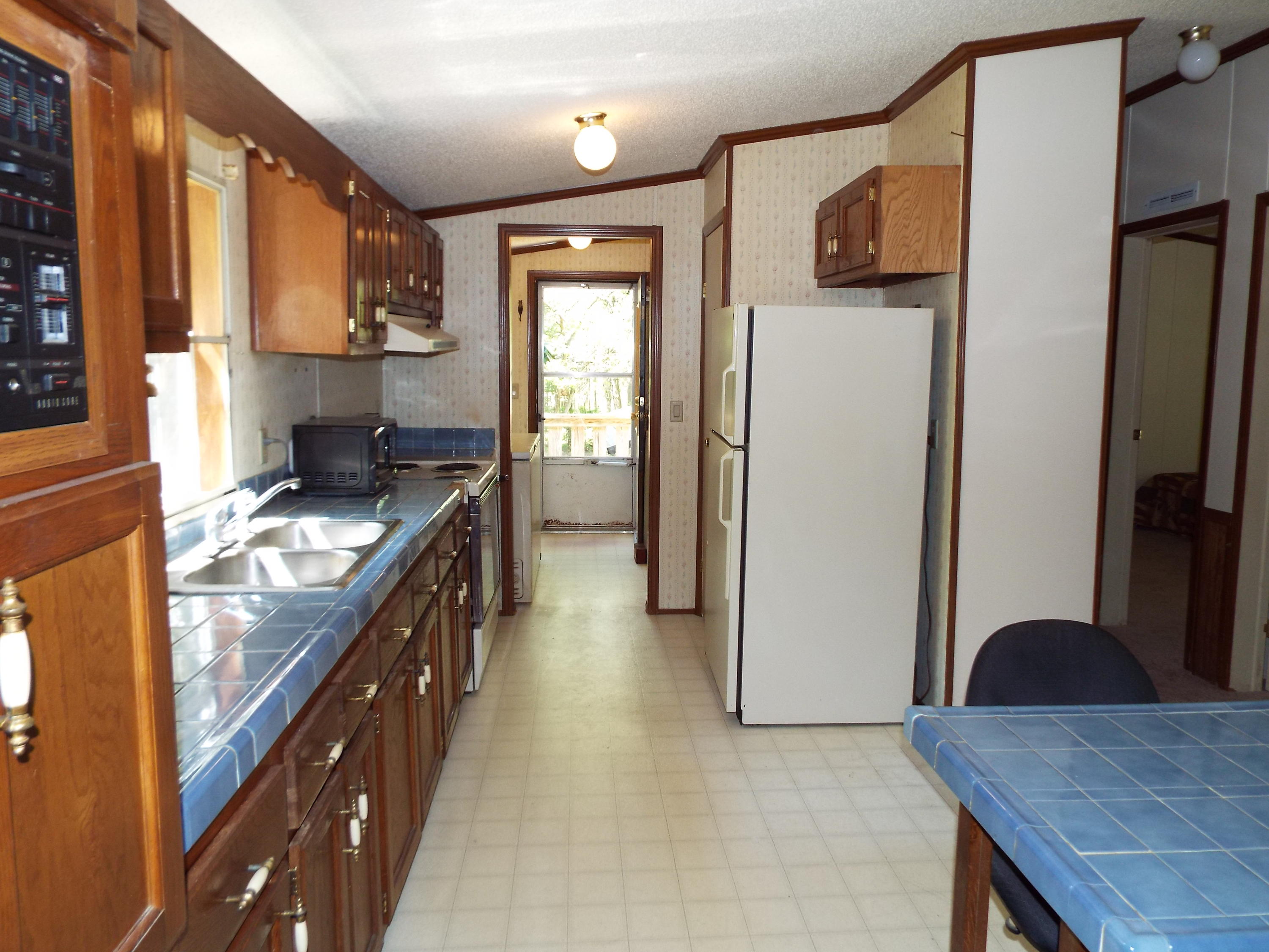 335 Thompson Way Cosby, TN 37722 - Photo 9 of 37 DSCF3337