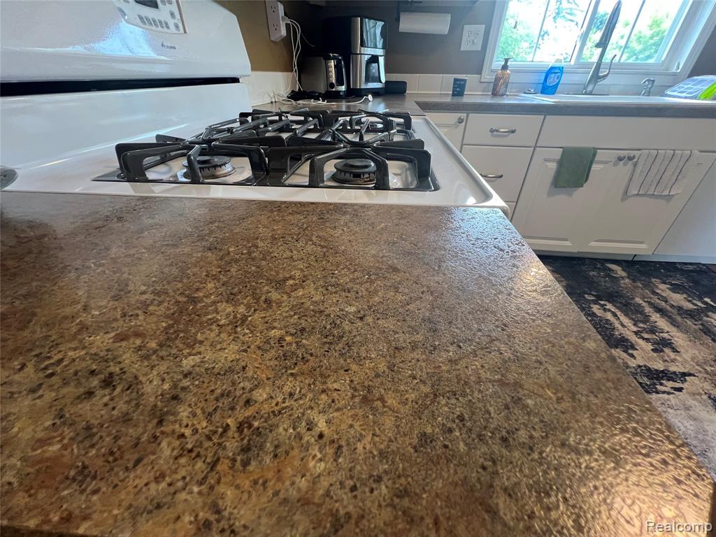 5550 Howe Road Grand Blanc, MI 48439 - Photo 21 of 41