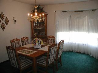 2518 Fix Road Monroe, MI 48162 - Photo 13 of 18 Formal Dining w/Bay