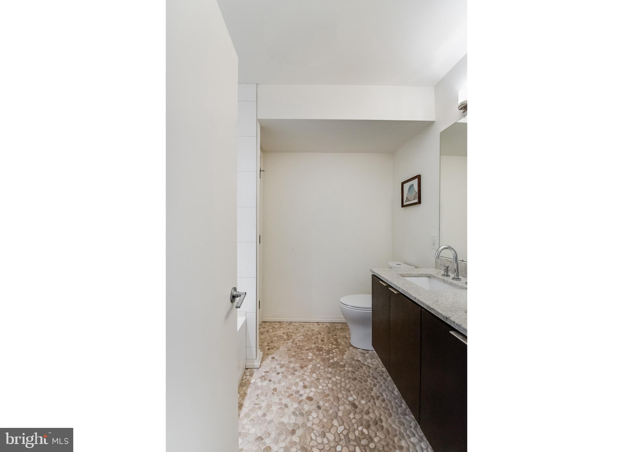 949 North Leithgow Street Philadelphia, PA 19123 - Photo 22 of 44