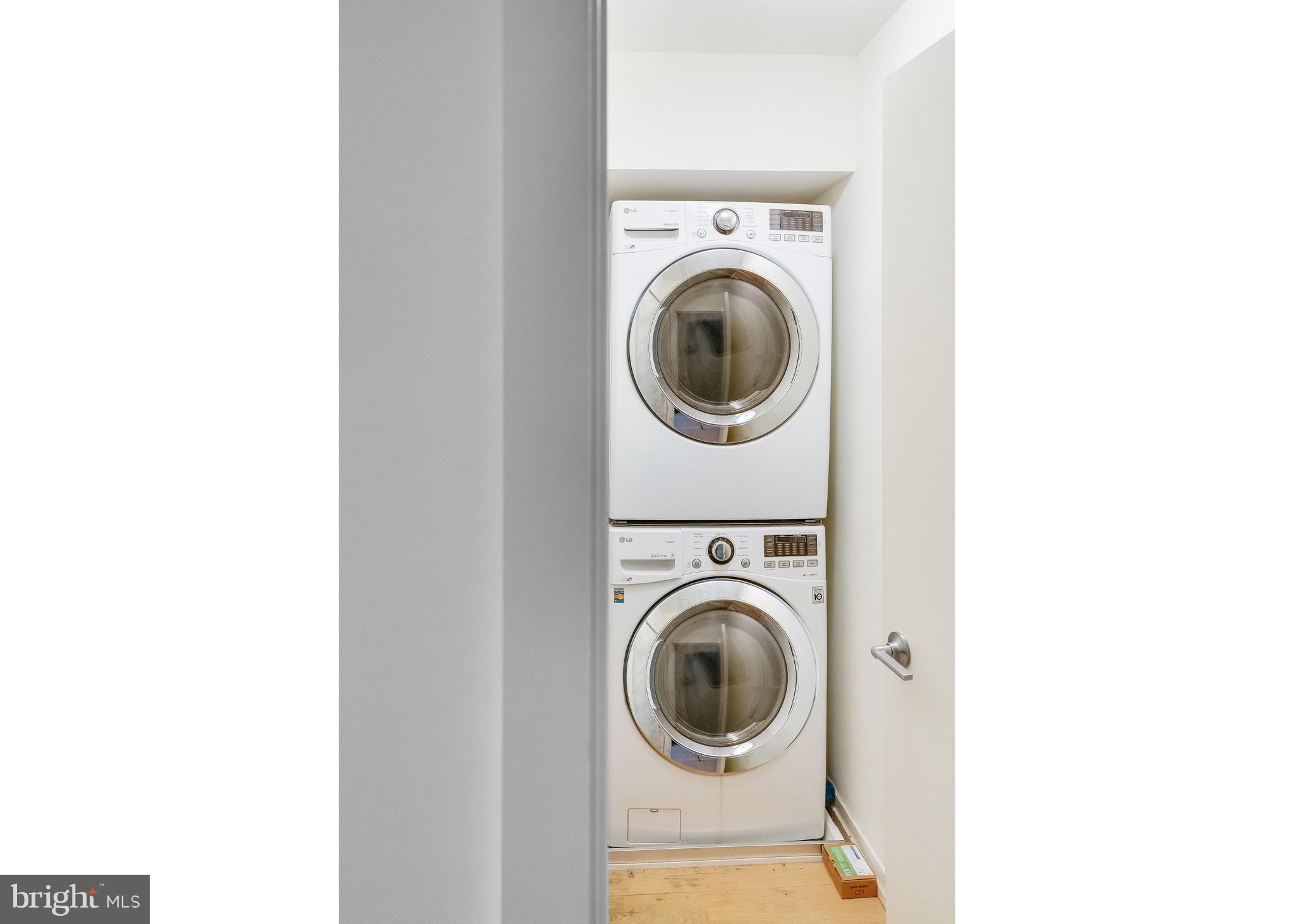 949 North Leithgow Street Philadelphia, PA 19123 - Photo 27 of 44