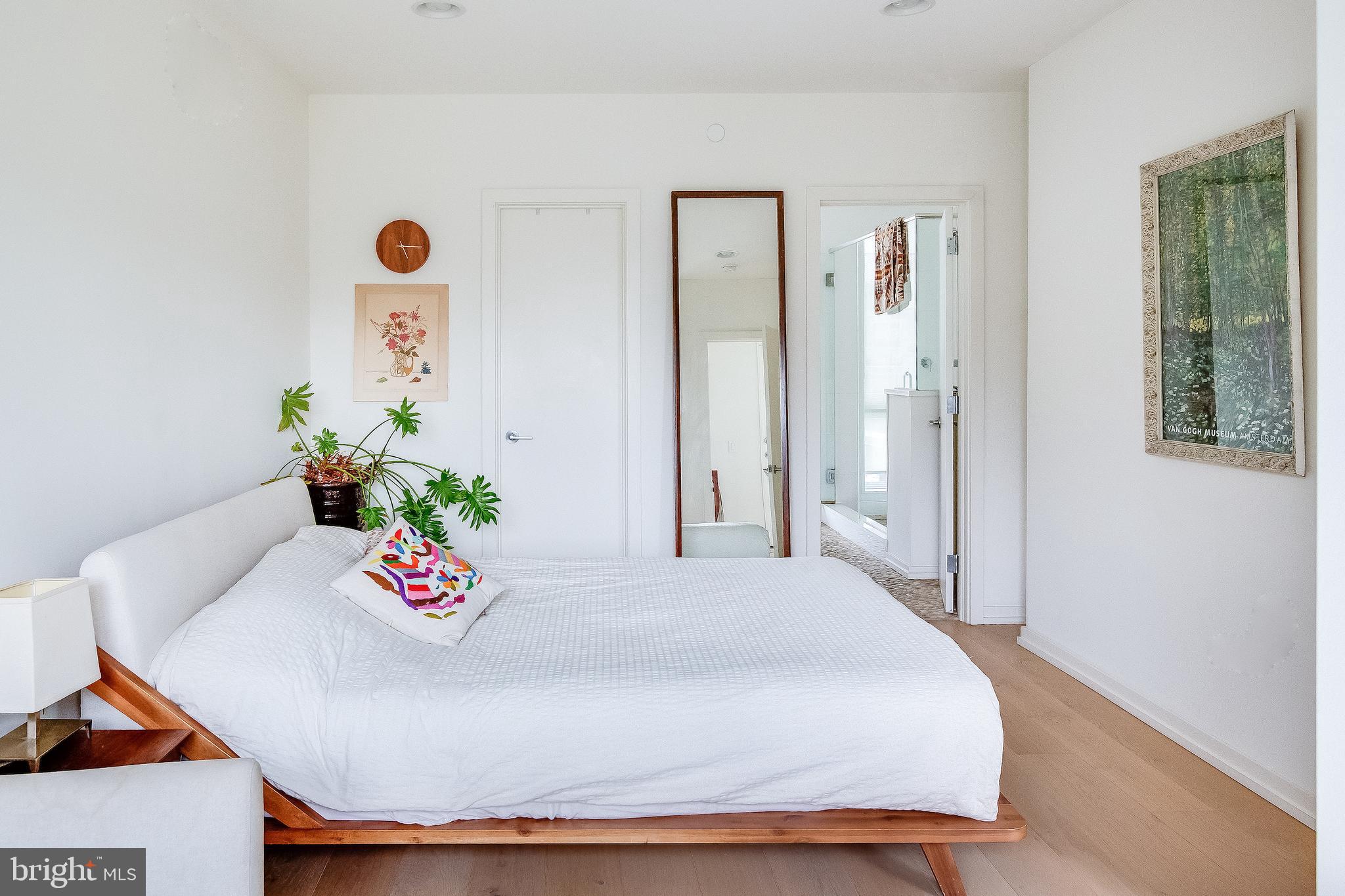 949 North Leithgow Street Philadelphia, PA 19123 - Photo 30 of 44