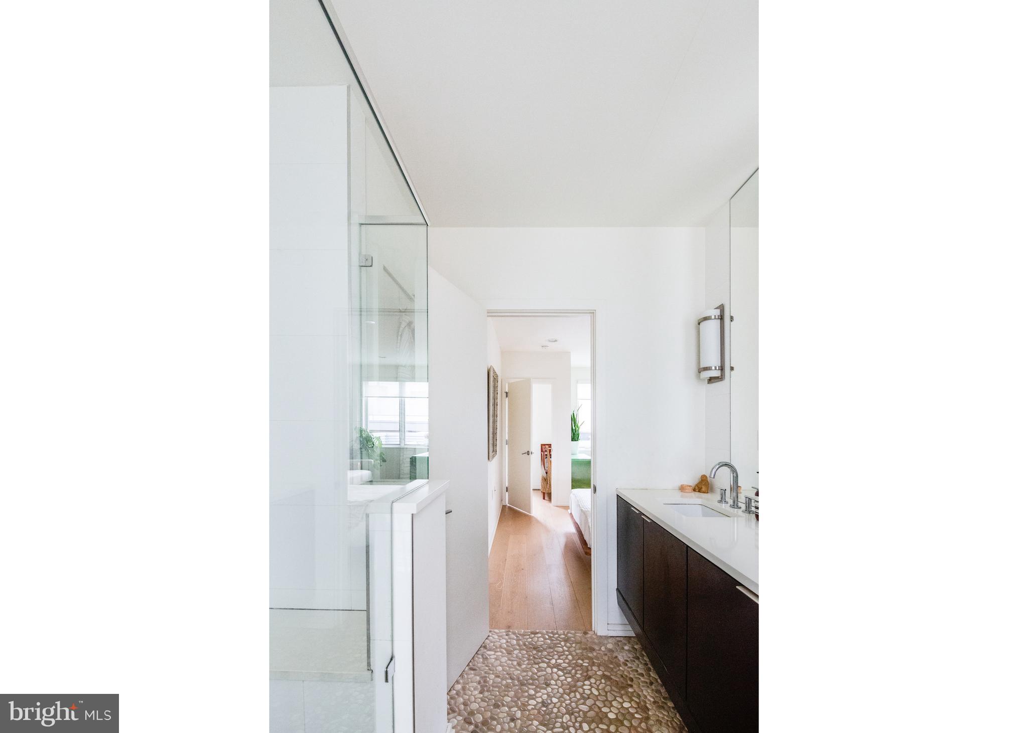 949 North Leithgow Street Philadelphia, PA 19123 - Photo 34 of 44