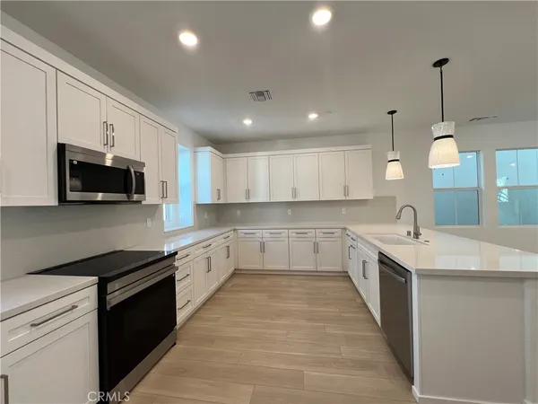 $3,900 | 2543 Dorris Street, El Monte, CA 91733