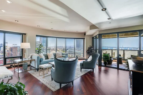 $9,875 | 200 Harbor Drive, Unit 1502, San Diego, CA 92101
