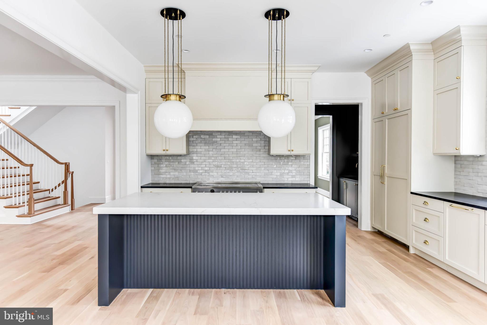 5127 33rd Street Northwest Washington, DC 20008 - Photo 17 of 81