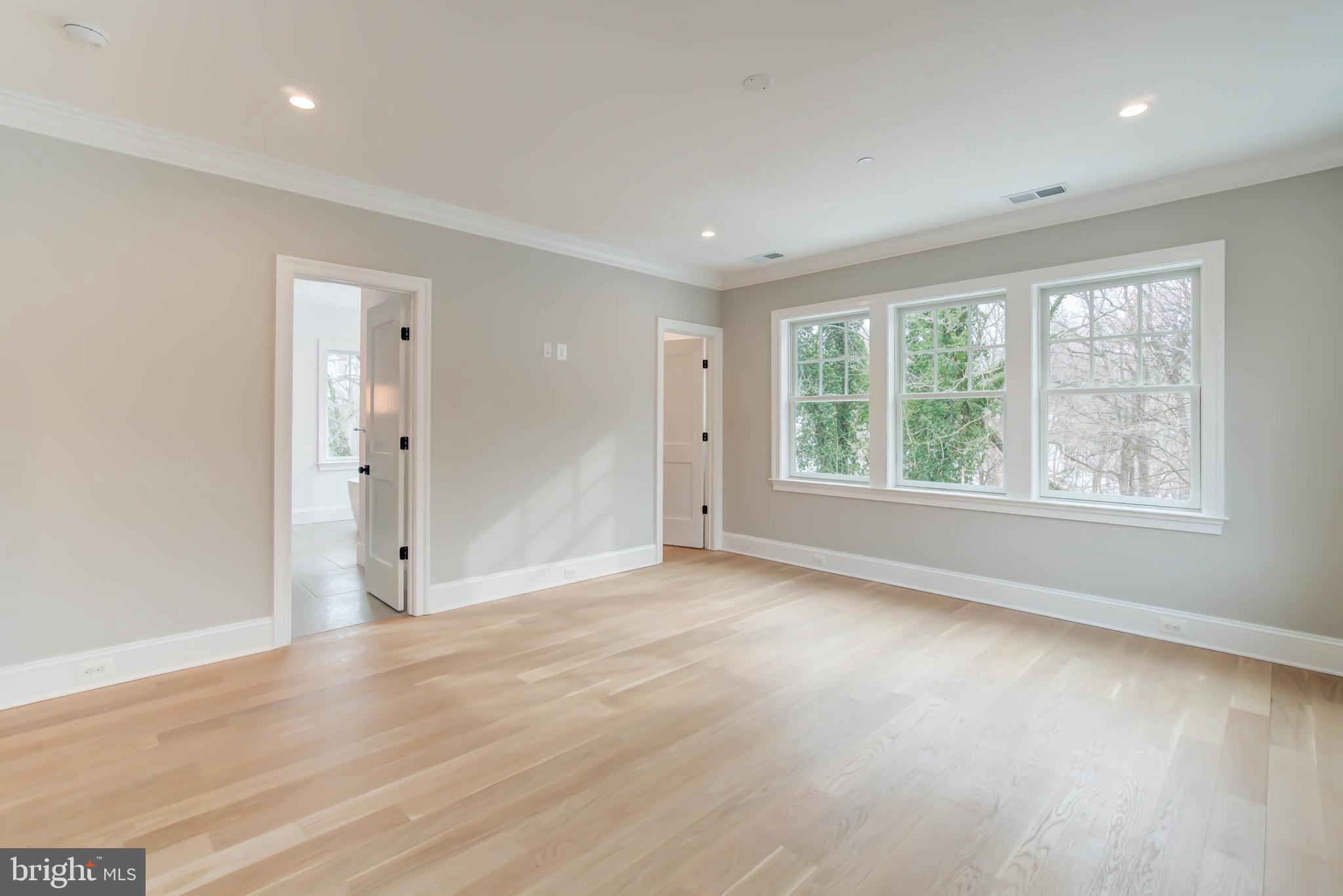 5127 33rd Street Northwest Washington, DC 20008 - Photo 37 of 81