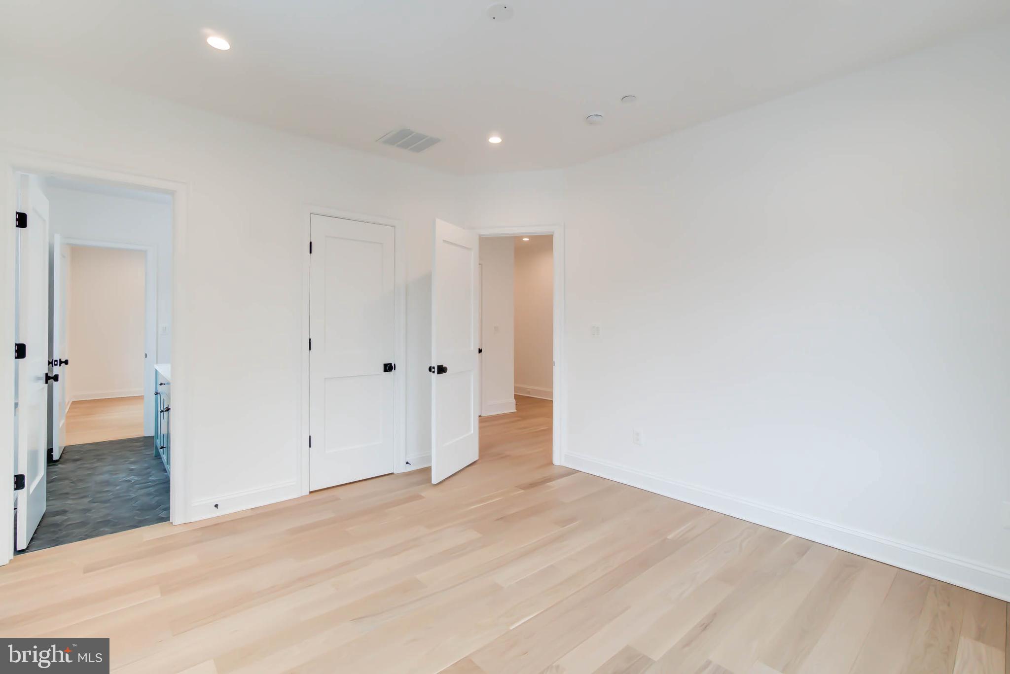 5127 33rd Street Northwest Washington, DC 20008 - Photo 47 of 81