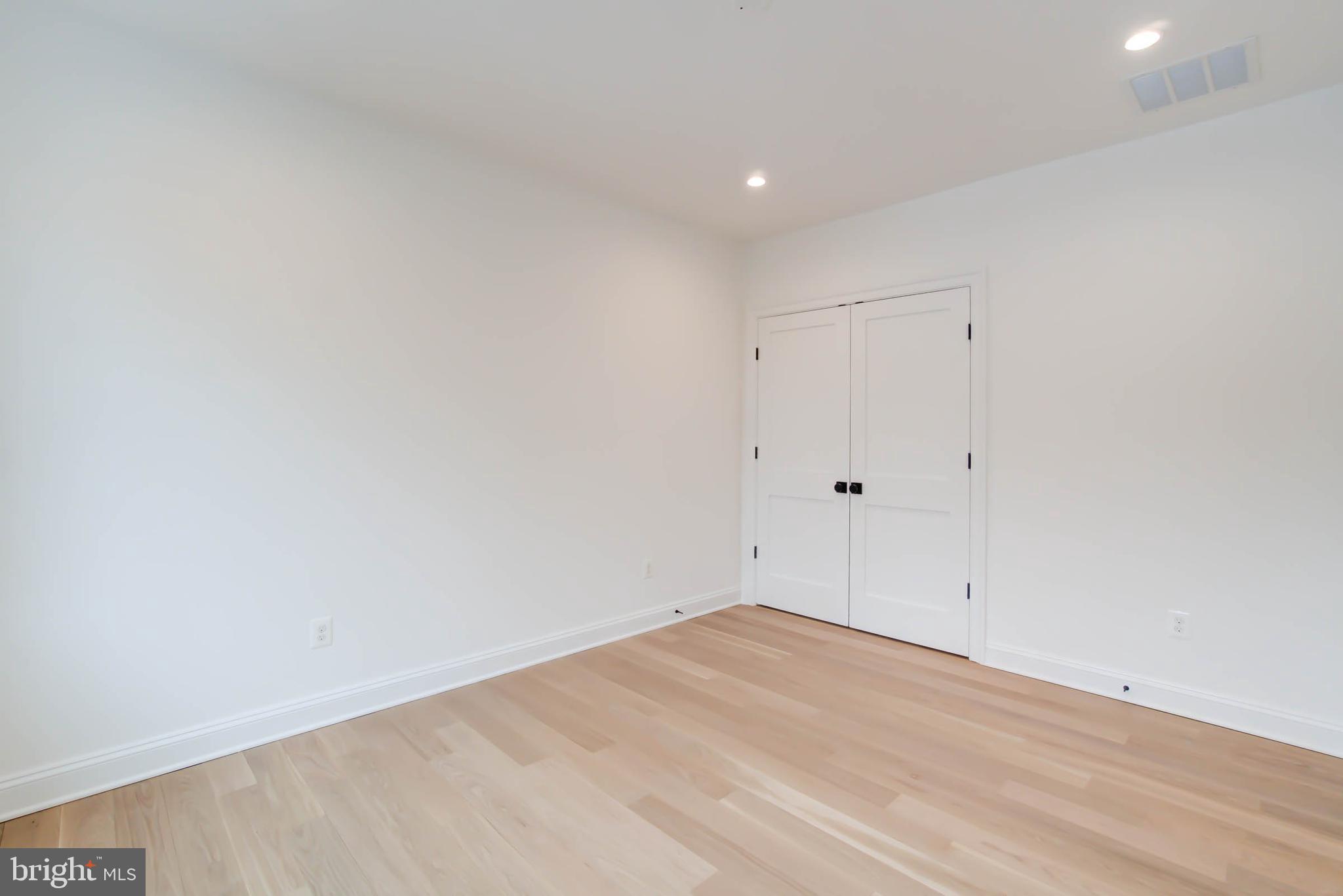 5127 33rd Street Northwest Washington, DC 20008 - Photo 58 of 81