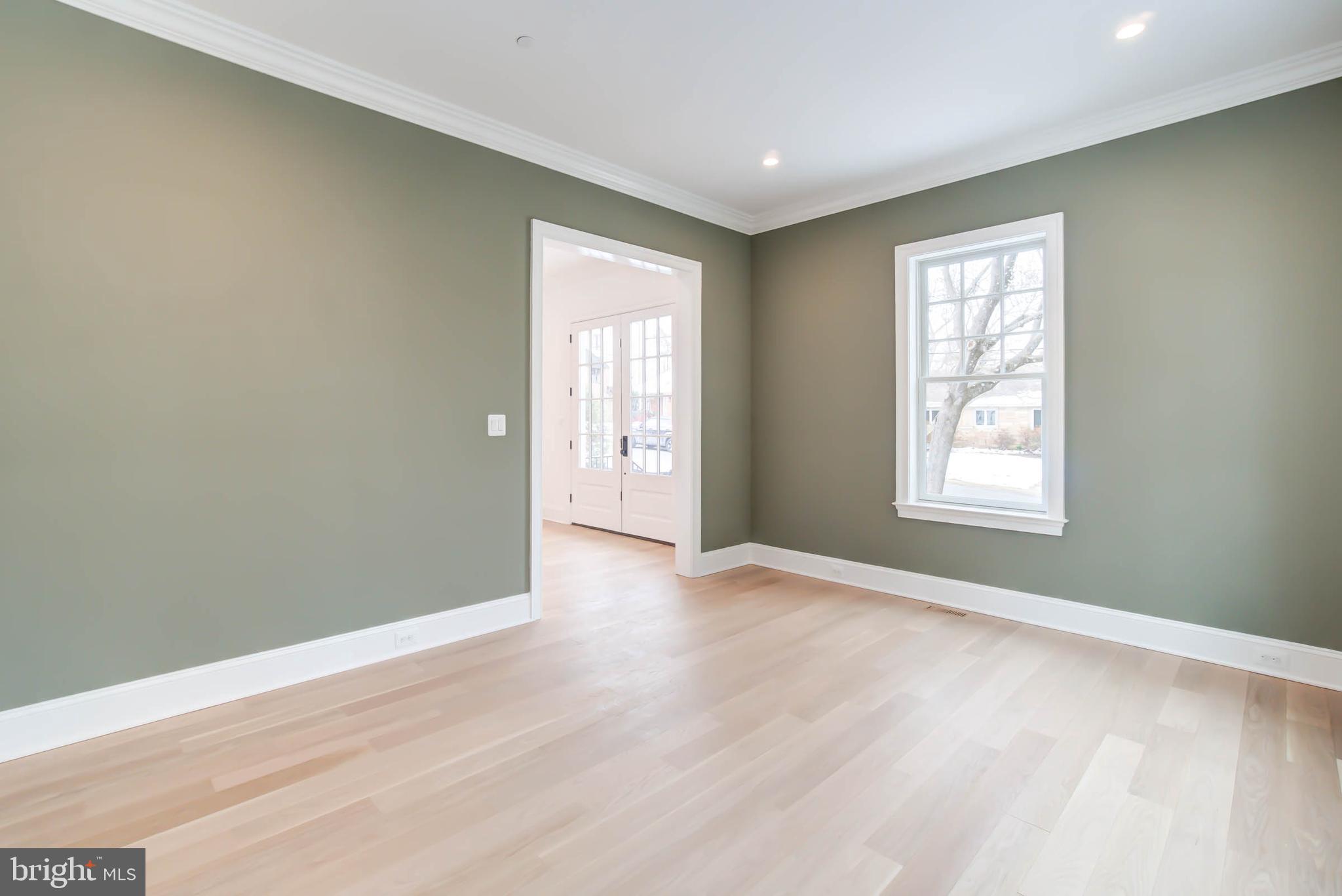 5127 33rd Street Northwest Washington, DC 20008 - Photo 10 of 81