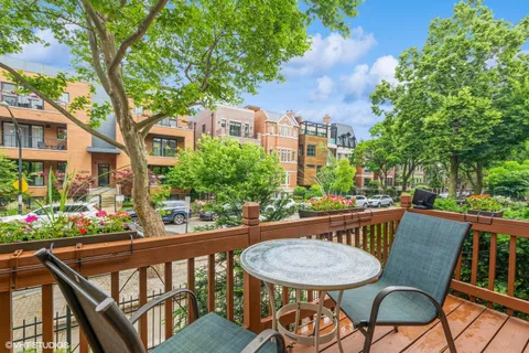 $565,000 | 1045 West Altgeld Street, Unit A, Chicago, IL 60614