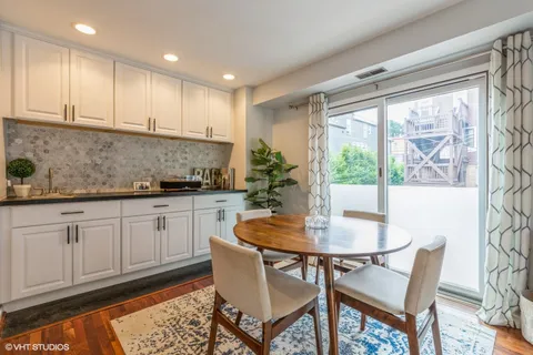 $565,000 | 1045 West Altgeld Street, Unit A, Chicago, IL 60614