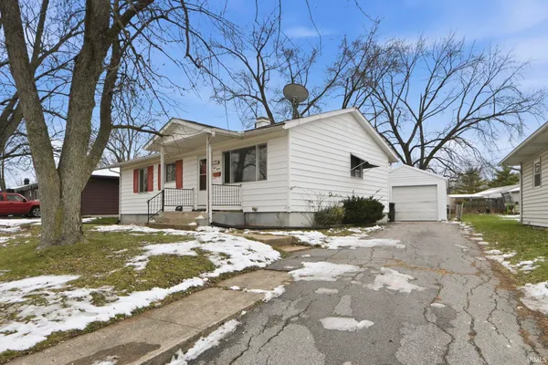 $184,900 | 412 Edgeknoll Lane, Fort Wayne, IN 46816