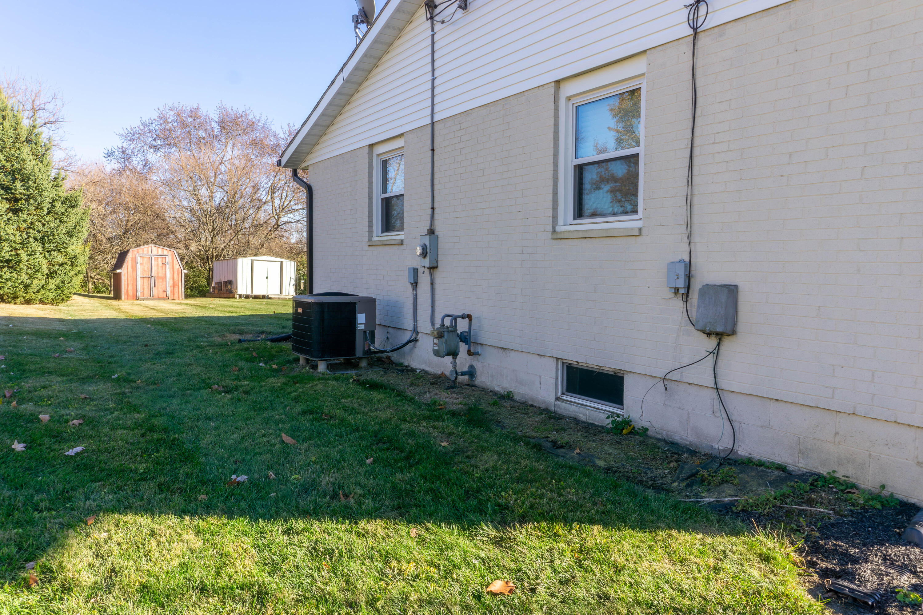 4444 Willow Dale Road Springfield, OH 45502 - Photo 12 of 51
