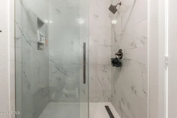 $339,900 | 7401 West Arrowhead Clubhouse Drive, Unit 2079, Glendale, AZ 85308