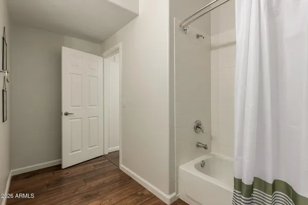 $339,900 | 7401 West Arrowhead Clubhouse Drive, Unit 2079, Glendale, AZ 85308