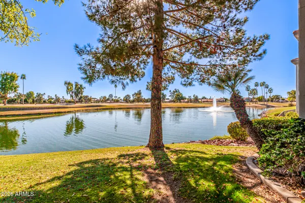 $339,900 | 7401 West Arrowhead Clubhouse Drive, Unit 2079, Glendale, AZ 85308