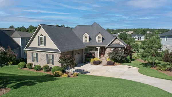 $825,000 | 235 Commonwealth Way, Aiken, SC 29803