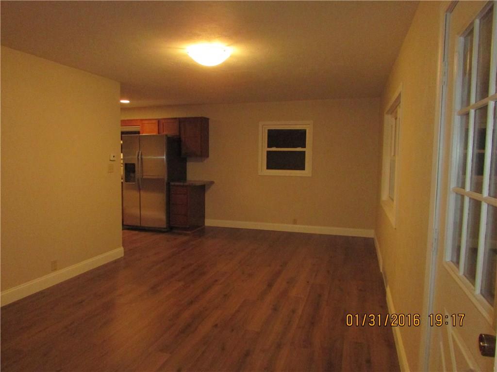 118 Duffy Road Freeport, PA 16229 - Photo 12 of 21 Large & Spacious Living Room