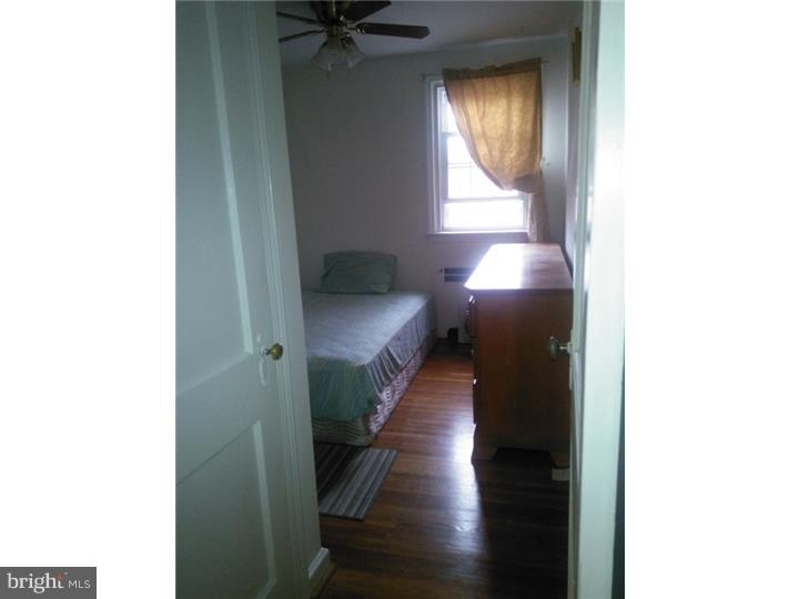 345 Hampden Road Upper Darby, PA 19082 - Photo 11 of 14 Bedroom 3