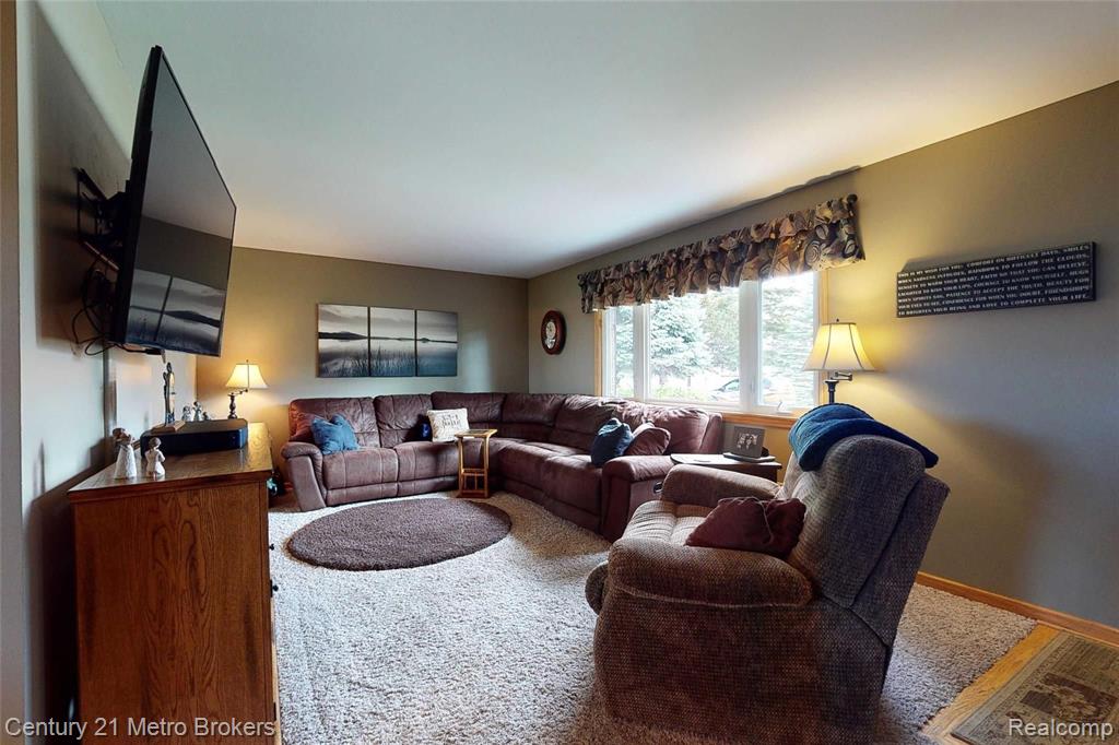12772 Gera Road Birch Run, MI 48415 - Photo 7 of 62
