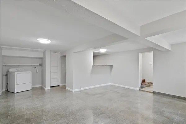 $1,400 | 2507 37th Street, Unit B, Galveston, TX 77550