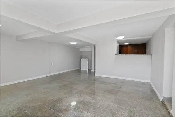 $1,400 | 2507 37th Street, Unit B, Galveston, TX 77550