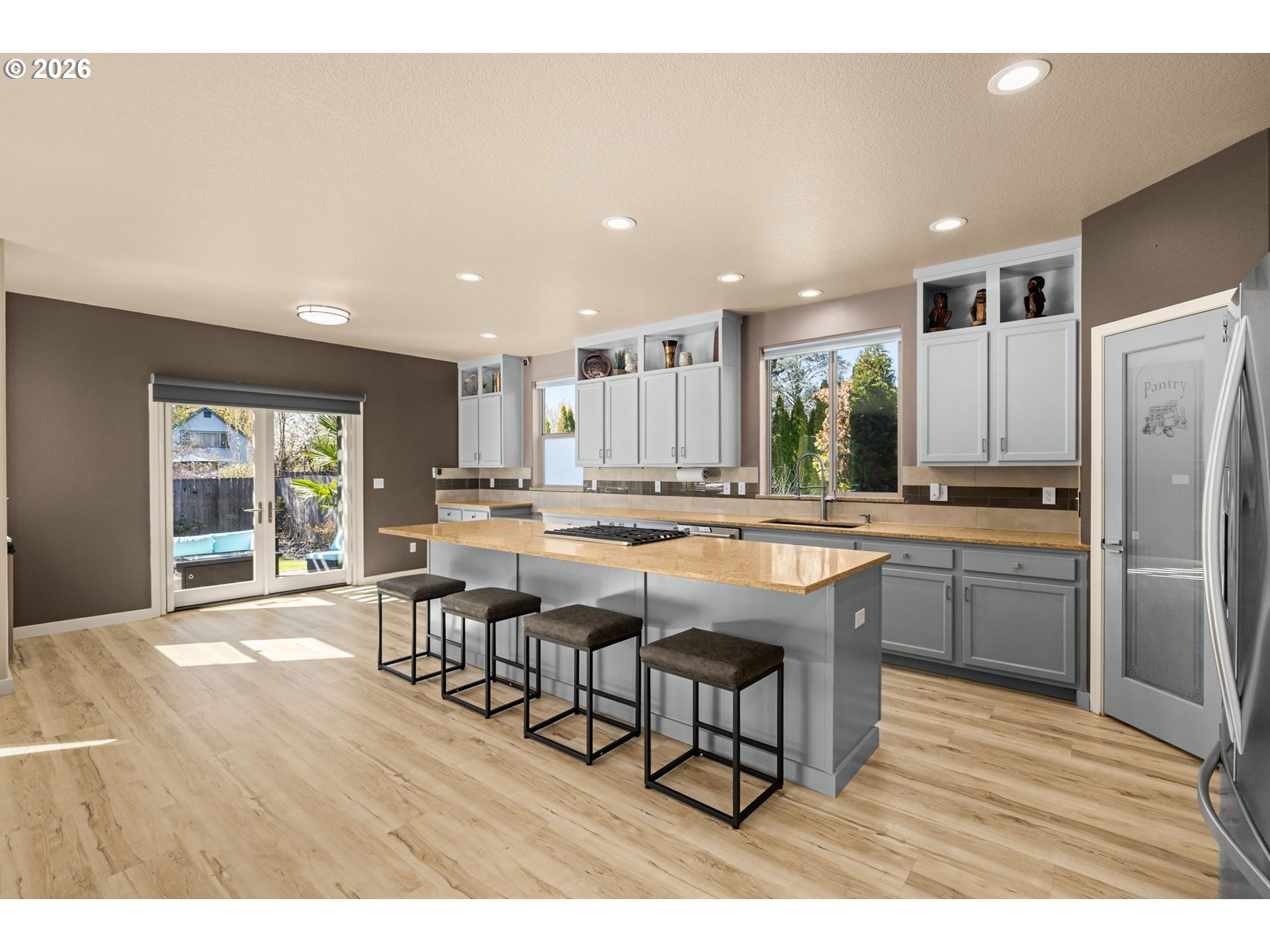 2007 Southwest 194th Avenue Beaverton, OR 97003 - Photo 13 of 47