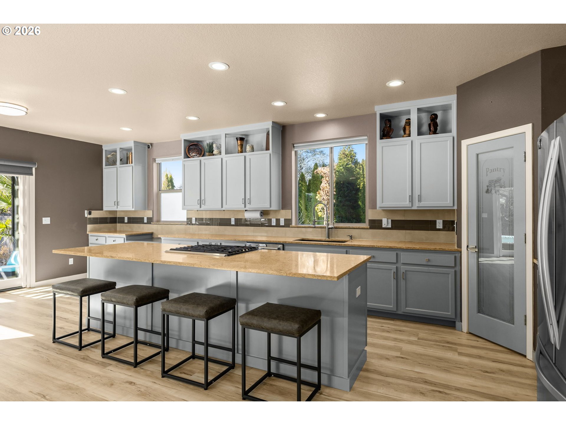 2007 Southwest 194th Avenue Beaverton, OR 97003 - Photo 14 of 47