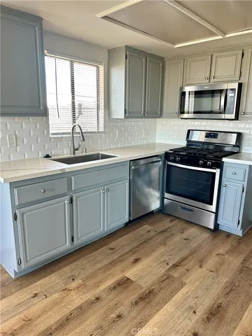 $2,575 | 609 South Meyler Street, San Pedro, CA 90731