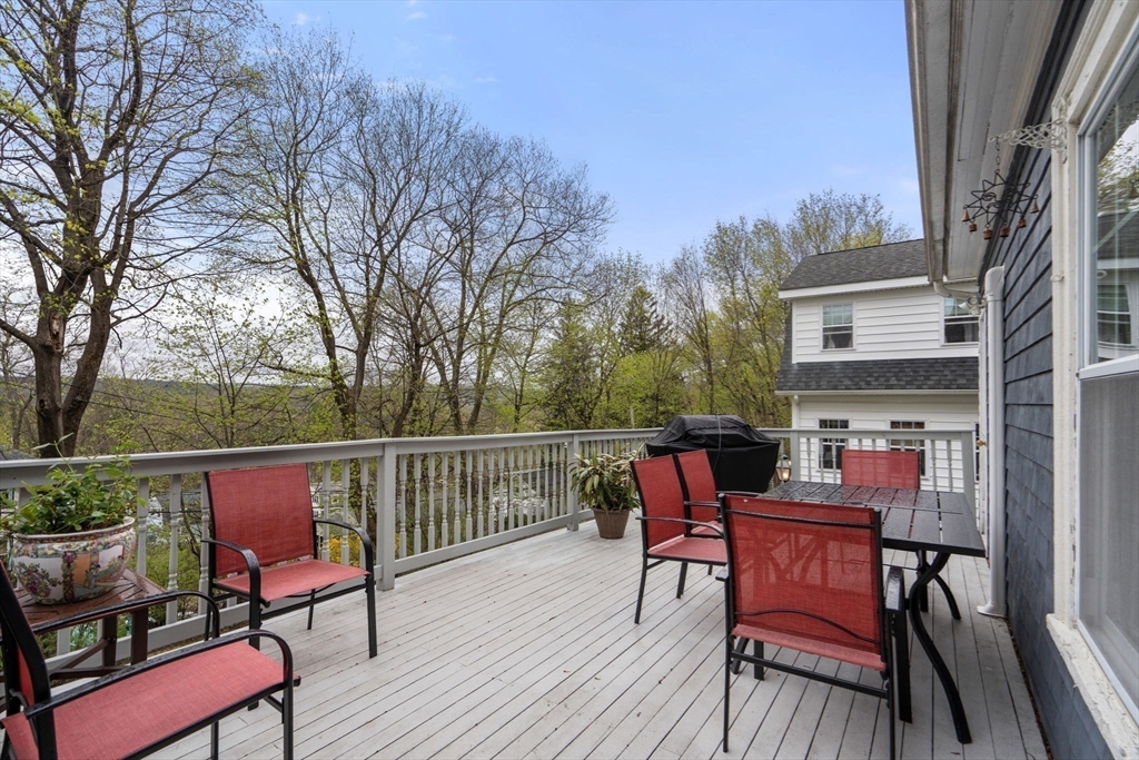 28 Maplewood Road Worcester, MA 01602 - Photo 34 of 39 Gallery Image 34