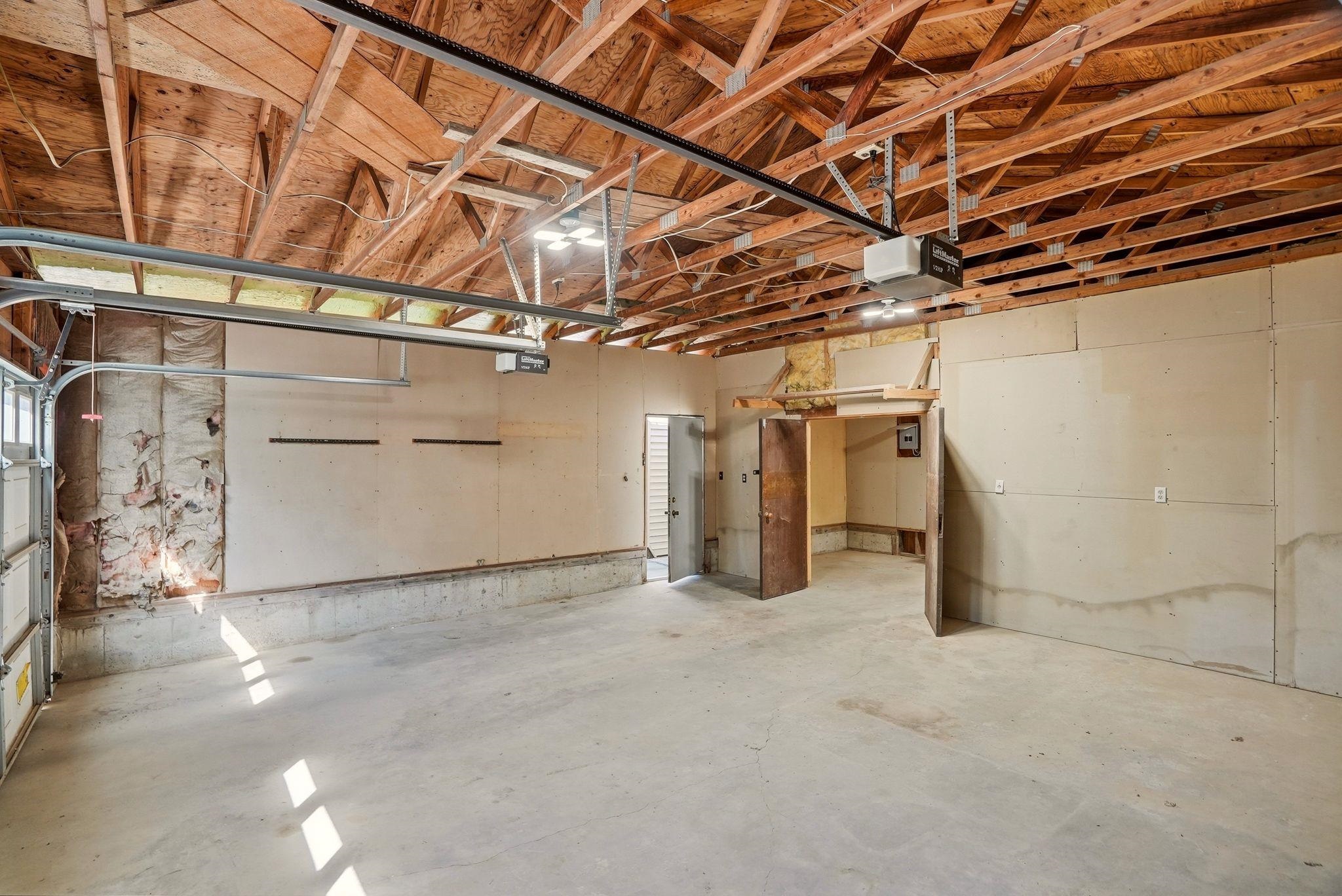 19212 North Dunn Road Colbert, WA 99005 - Photo 28 of 37 Gallery Image 28