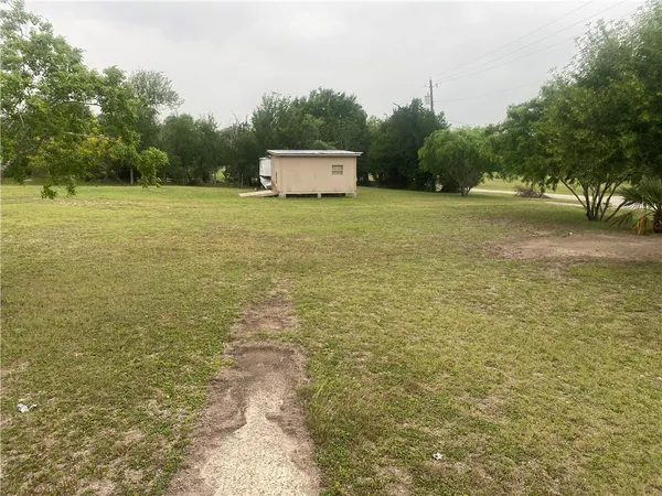 $75,000 | 908 Power Street, Refugio, TX 78377