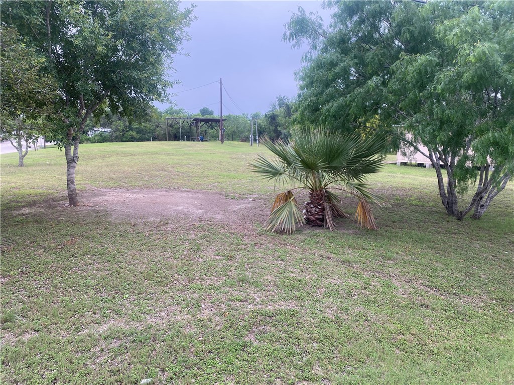 908 Power Street Refugio, TX 78377 - Photo 7 of 10