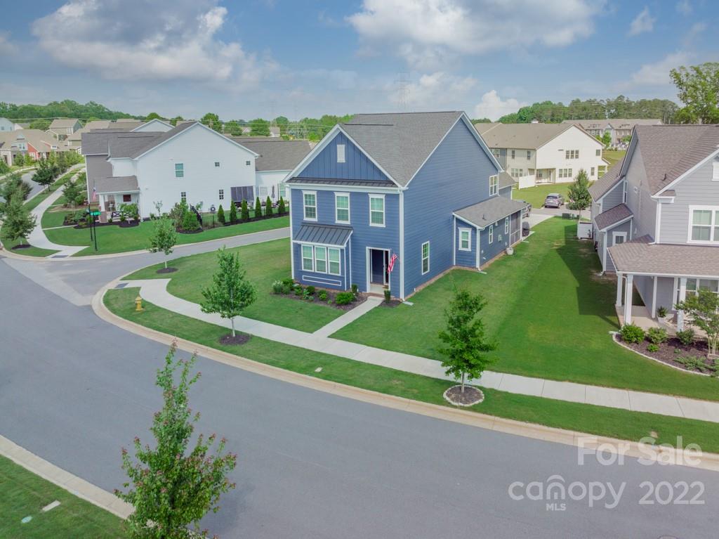 13250 Caite Ridge Road Davidson, NC 28036 - Photo 6 of 48 Gallery Image 6