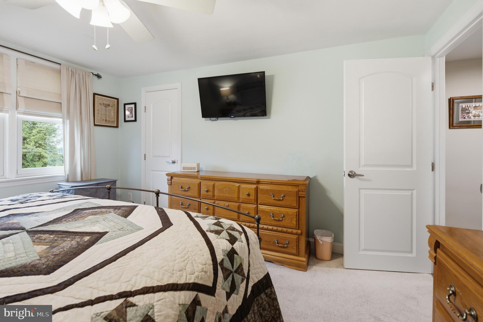 1084 Cedarwood Road Glenolden, PA 19036 - Photo 22 of 40