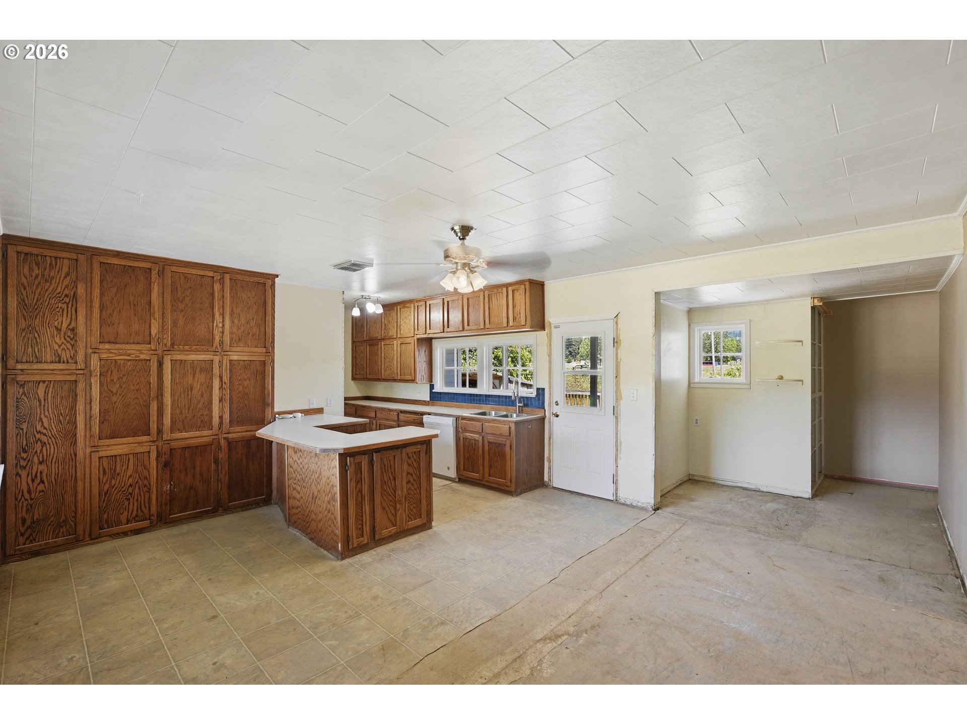 393 Reedsford Road Myrtle Point, OR 97458 - Photo 20 of 48