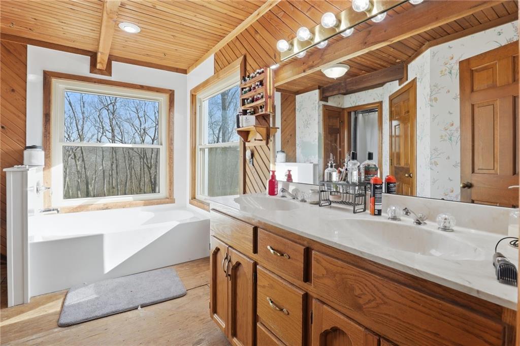 19251 Bolling Road Lawson, MO 64062 - Photo 16 of 58
