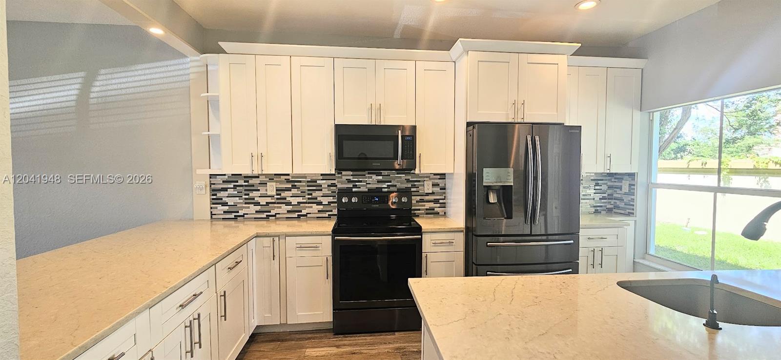 3311 Merrick Lane, Unit 902 Margate, FL 33063 - Photo 4 of 19
