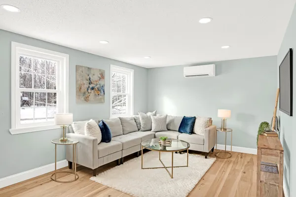 $825,000 | 7 Winterbrook Drive, York, ME 03909