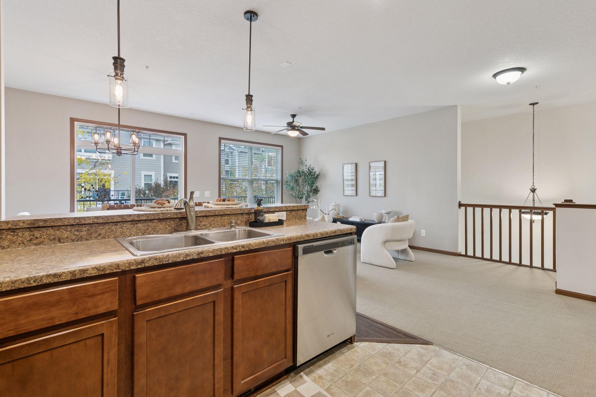 15619 Echo Ridge Road, Unit 908 Apple Valley, MN 55124 - Photo 12 of 25 Gallery Image 12
