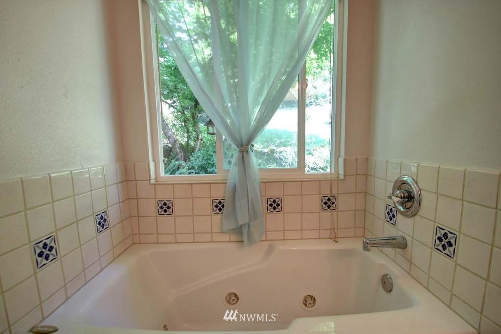 4464 Mosquito Lake Road Deming, WA 98244 - Photo 17 of 25 Gallery Image 17