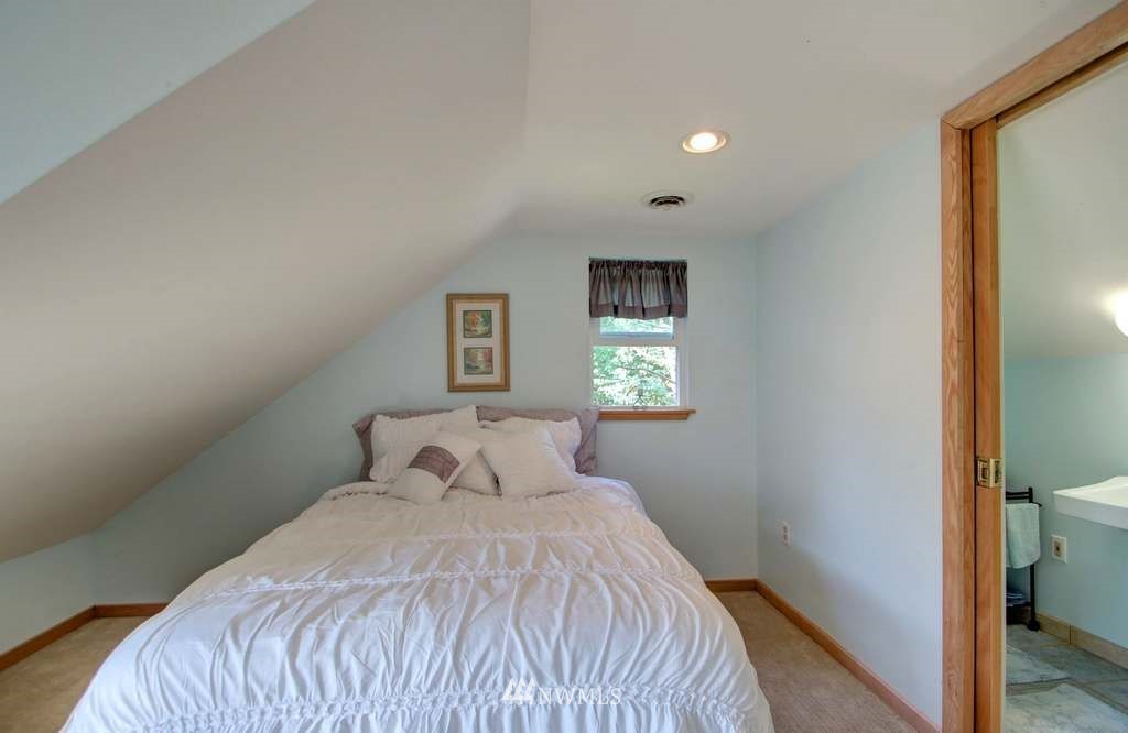 4464 Mosquito Lake Road Deming, WA 98244 - Photo 21 of 25 Gallery Image 21