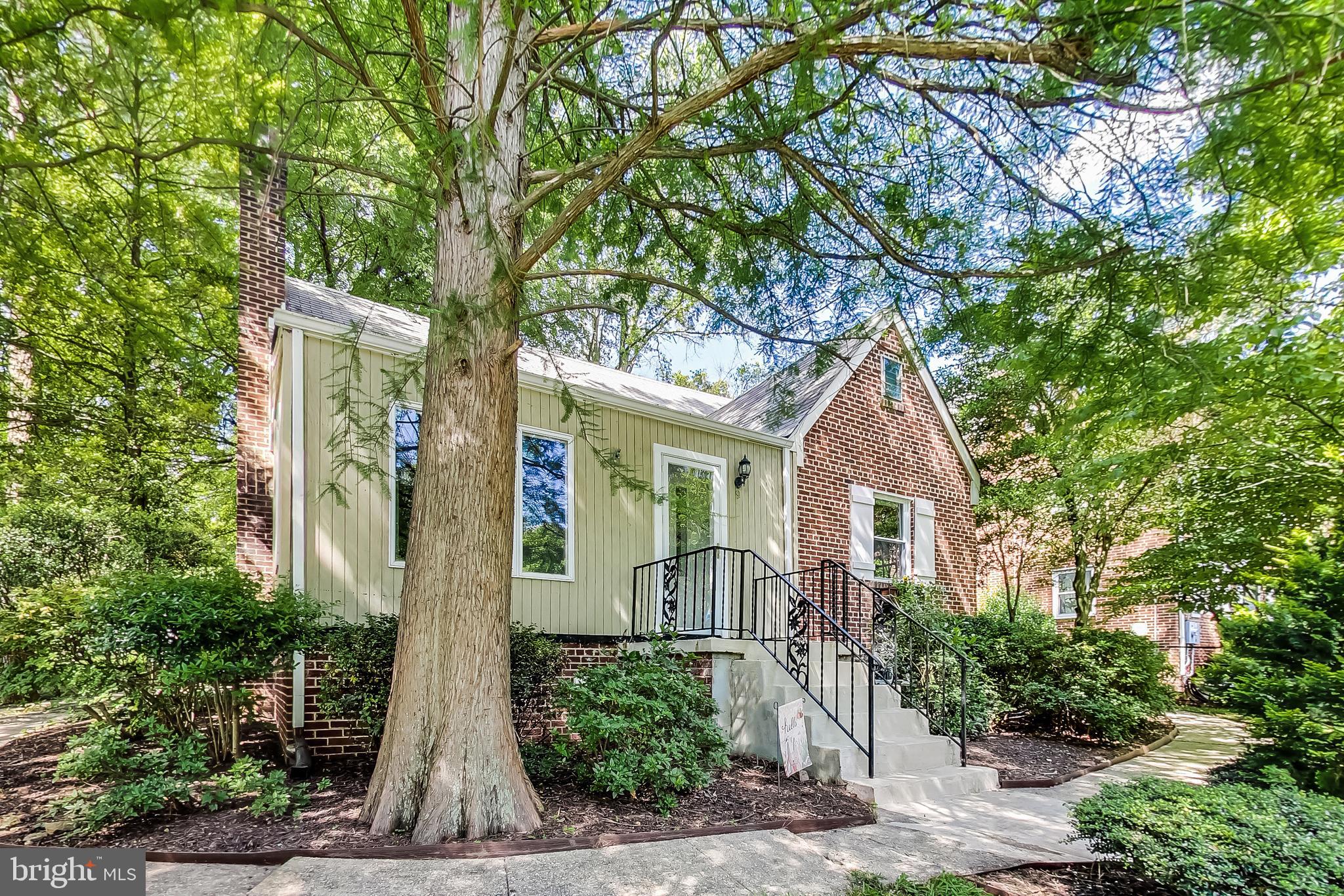 9 Lauer Terrace Silver Spring, MD 20901 - Photo 2 of 41
