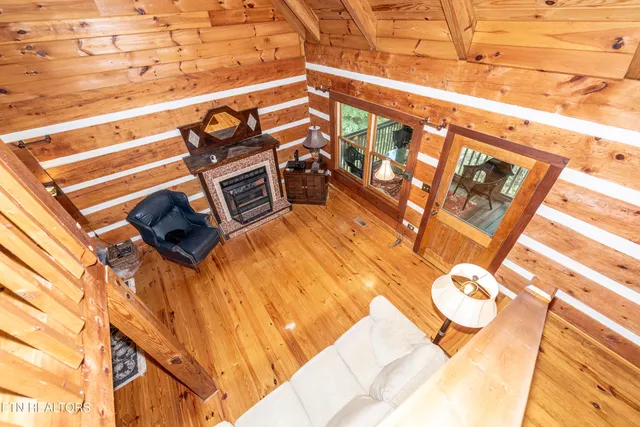 $395,000 | 311 Domar Drive, Townsend, TN 37882