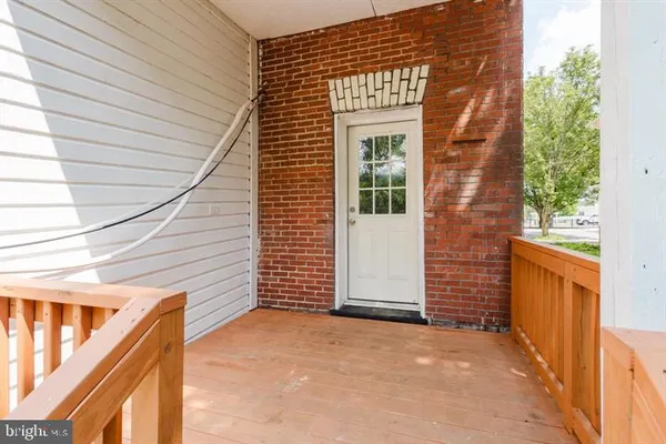 $1,950 | 315 South Queen Street, Martinsburg, WV 25401